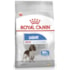 Ração Seca Royal Canin Medium Light para Cães Adultos ou Idosos de Porte Médio com Tendência à Obesidade